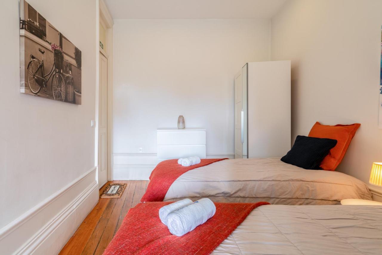 Host Wise - Sweet Bright Flats - City Center Porto Eksteriør billede